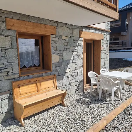 Au Pied, 3ch 2sdb Garage Terrasse Apartman