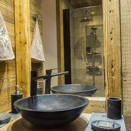 Au Pied, 3ch 2sdb Garage Terrasse * Courchevel